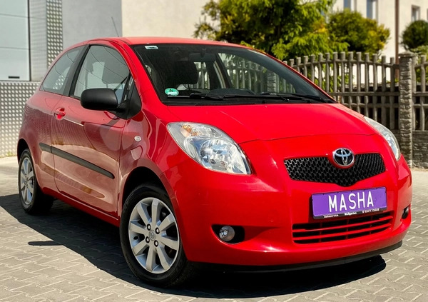 Toyota Yaris cena 11900 przebieg: 137300, rok produkcji 2009 z Pisz małe 232